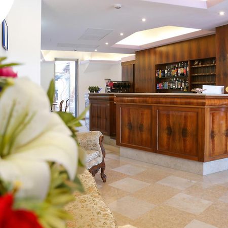 Hotel Alla Giustizia 梅斯特雷 外观 照片