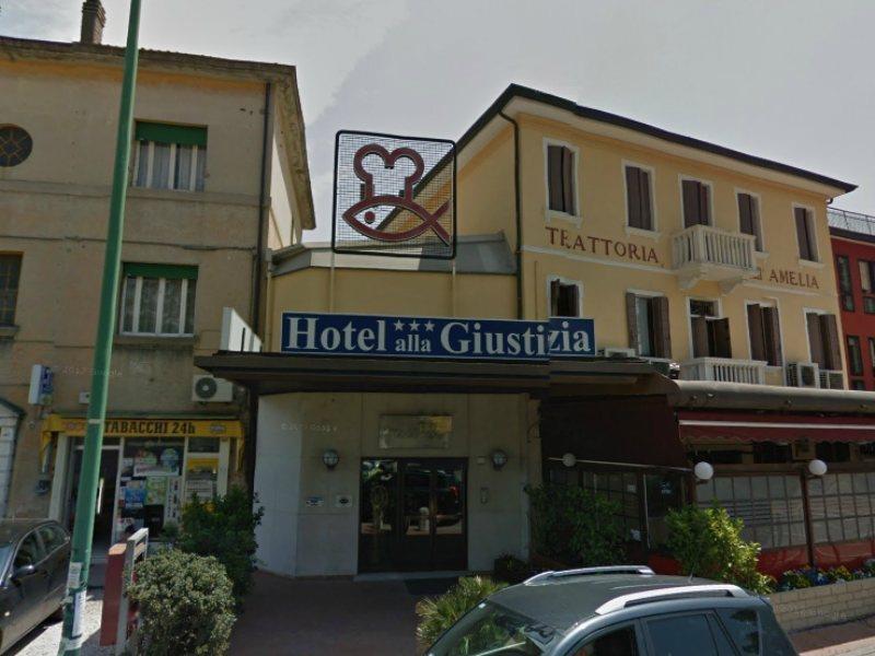 Hotel Alla Giustizia 梅斯特雷 外观 照片
