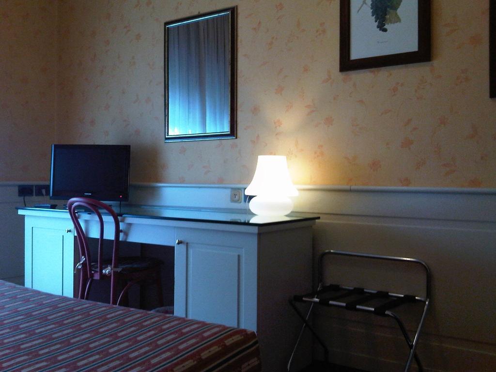 Hotel Alla Giustizia 梅斯特雷 外观 照片